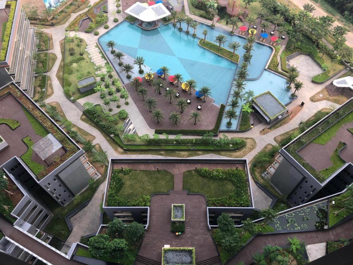Gold Coast Apartemen Pik By Dluxx Jakarta Exterior photo